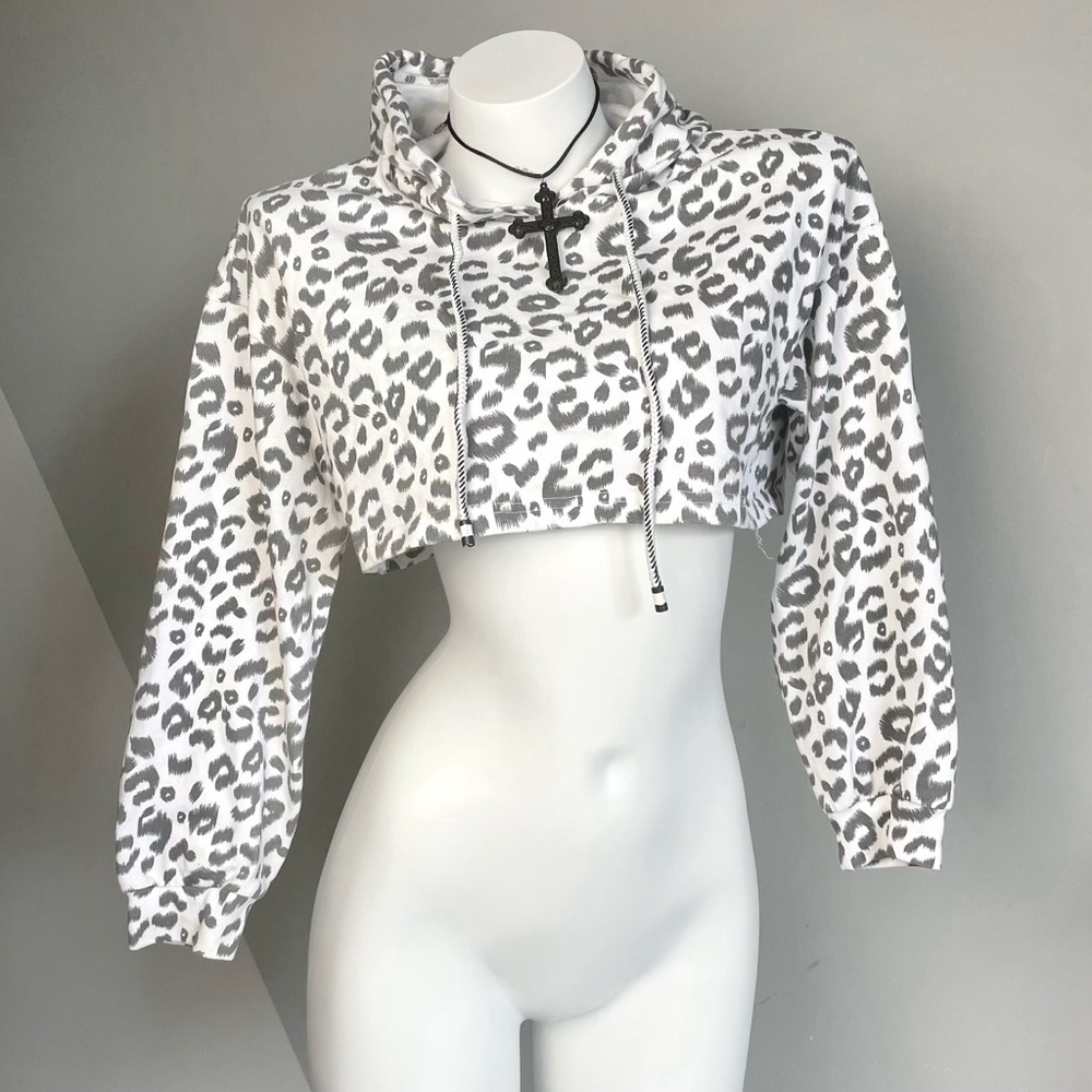 Y2K Grey Leopard Print Cropped Hoodie